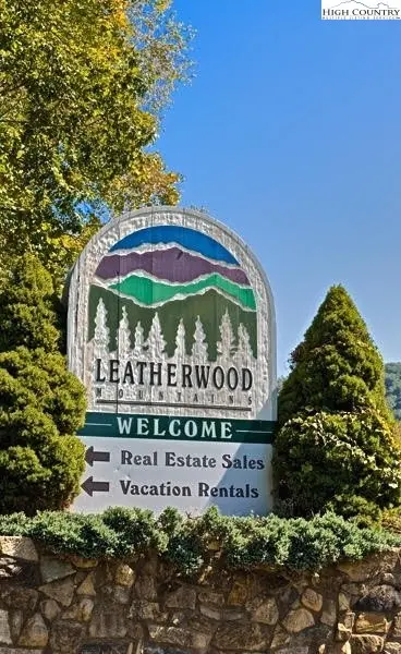 Image number 3 for the current listing