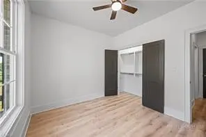 Image number 7 for the current listing