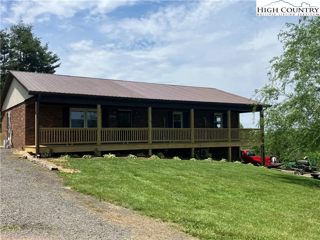 Image number 6 for the current listing