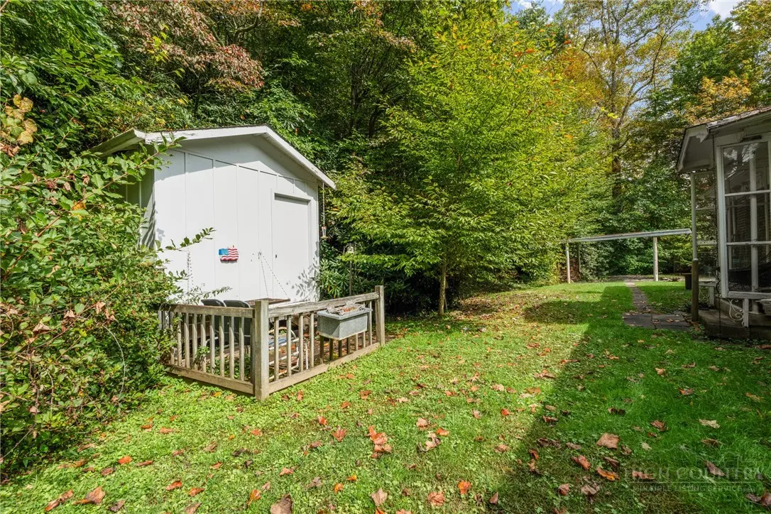 Image number 2 for the current listing