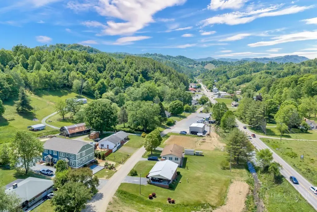 Image number 3 for the current listing