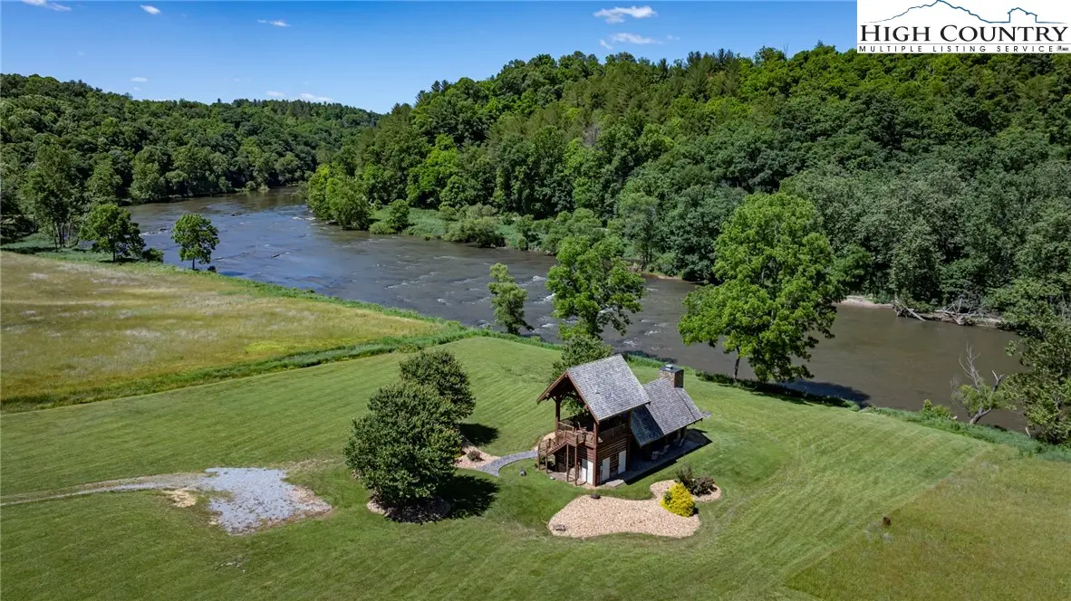 Image number 7 for the current listing