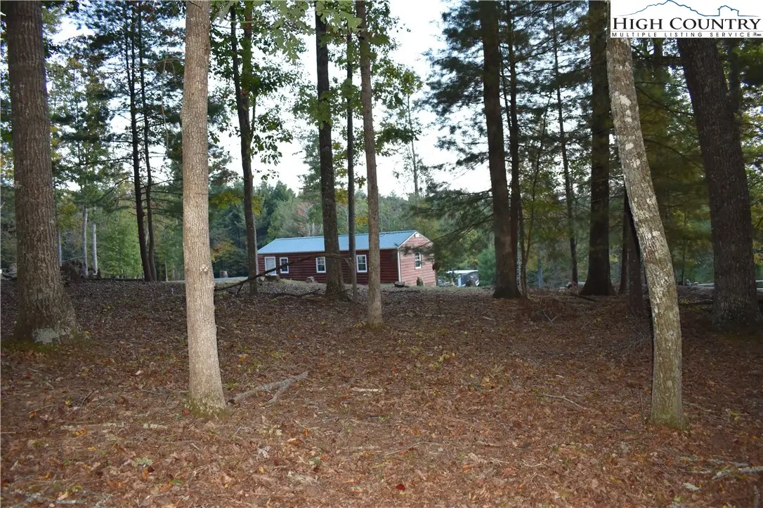 Image number 9 for the current listing