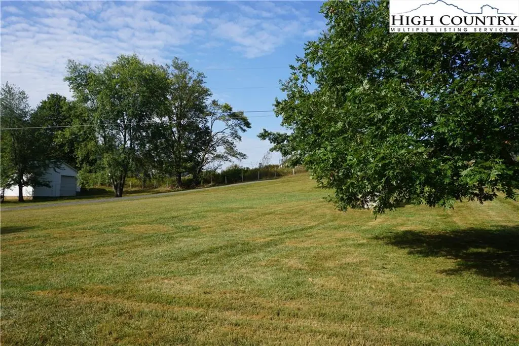 Image number 13 for the current listing