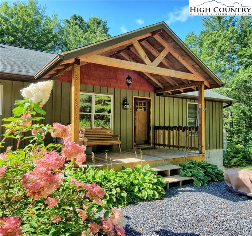 Image number 18 for the current listing