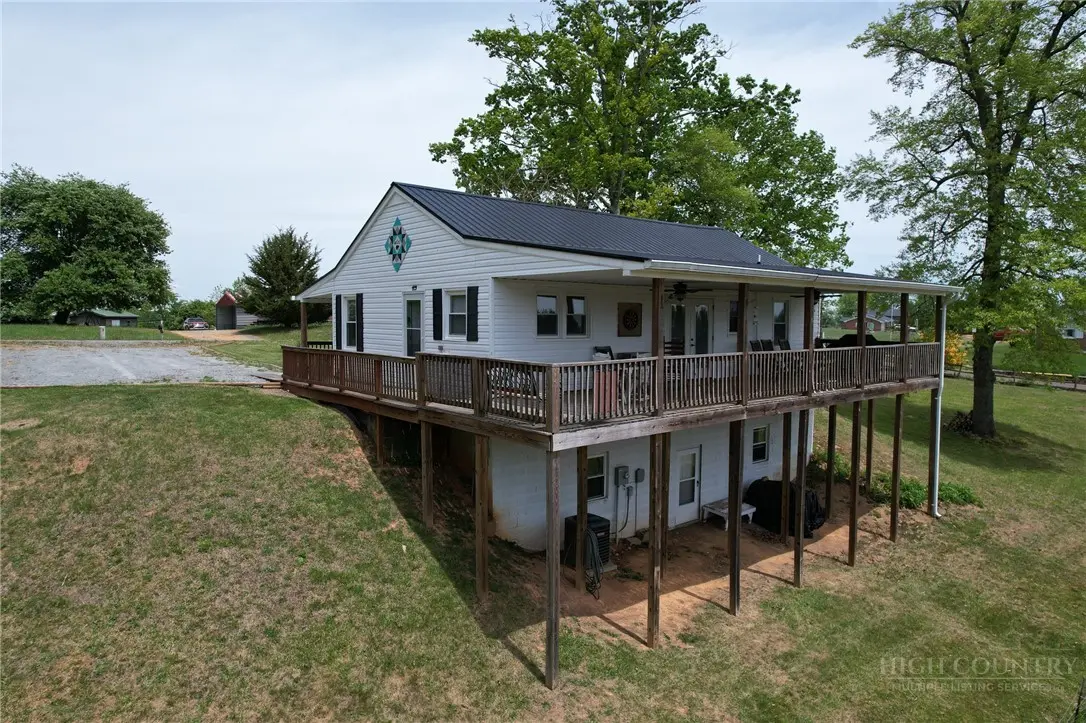 Image number 6 for the current listing