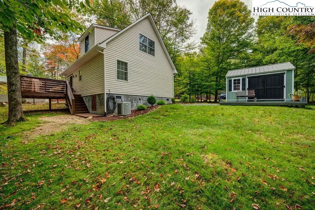 Image number 13 for the current listing