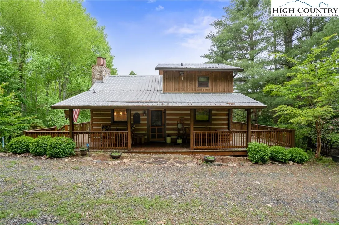 Image number 1 for the current listing