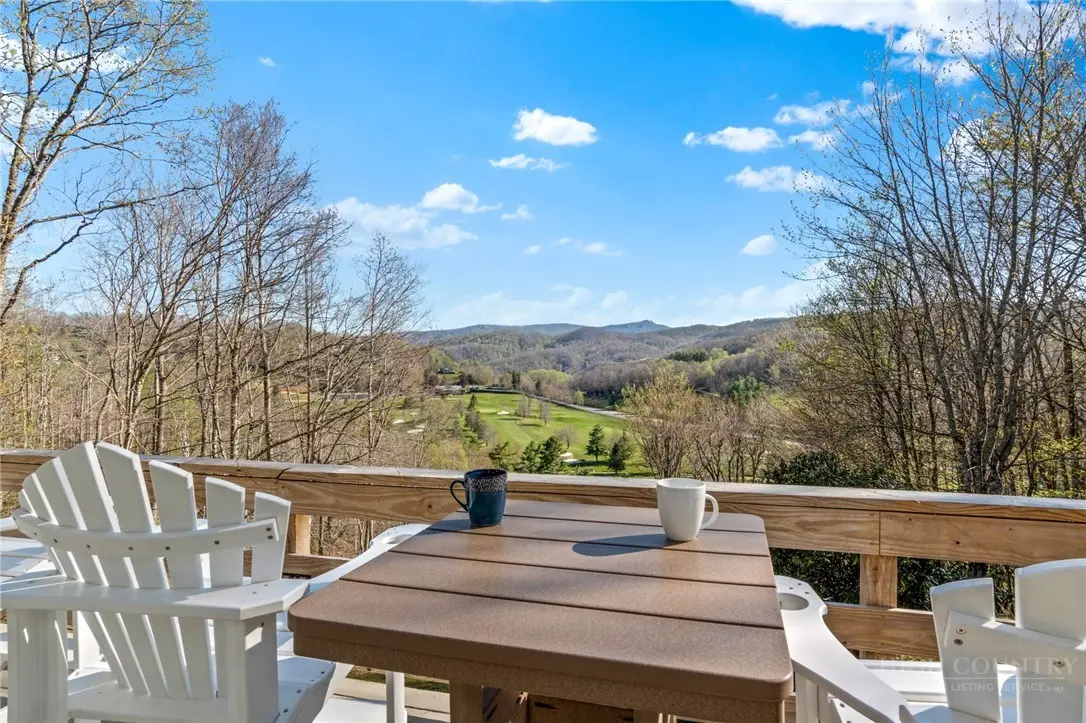 Image number 5 for the current listing