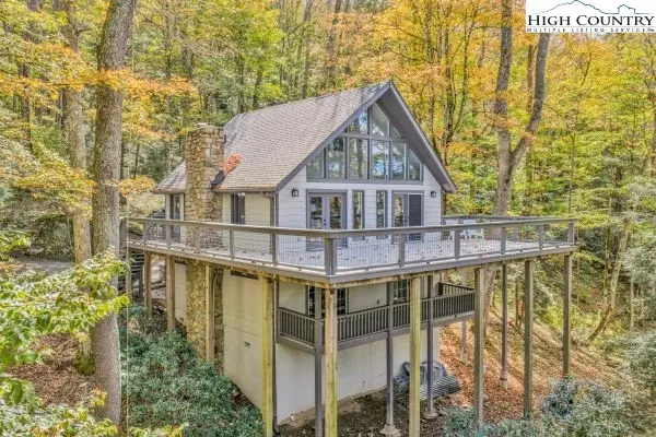 Image number 1 for the current listing