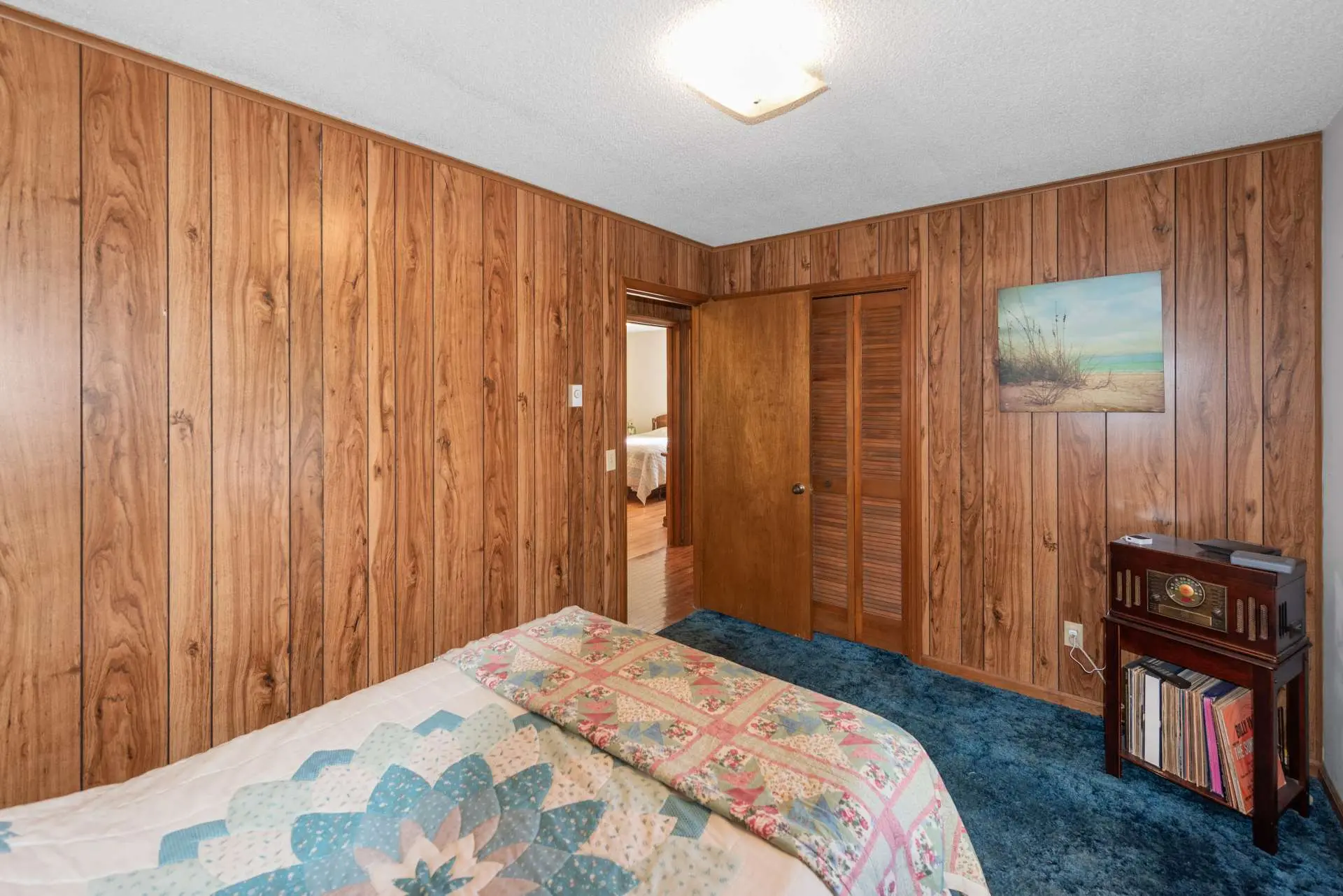 Image number 9 for the current listing
