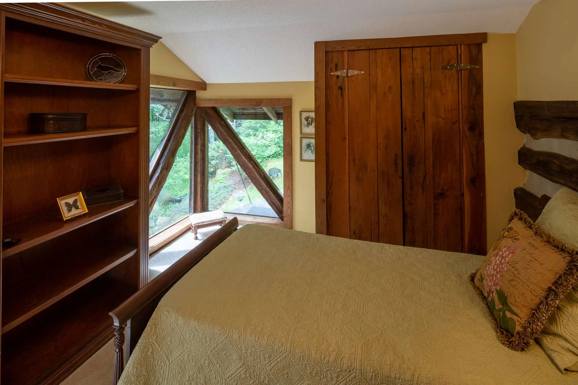 Image number 7 for the current listing