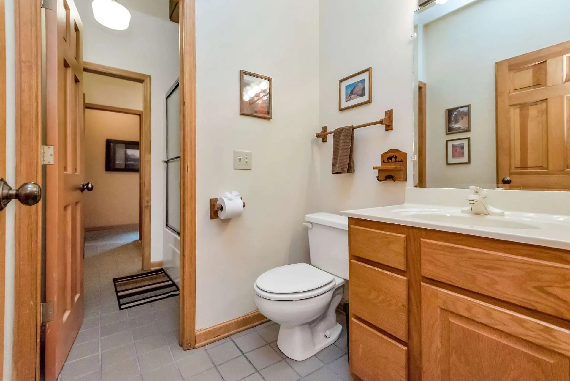 Image number 4 for the current listing