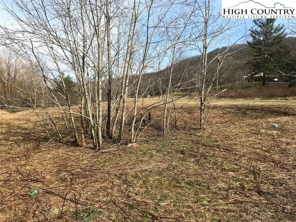 Image number 9 for the current listing