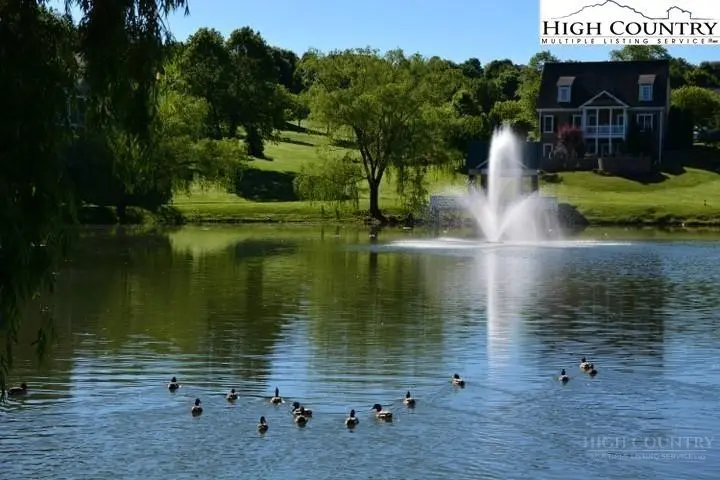 Image number 10 for the current listing
