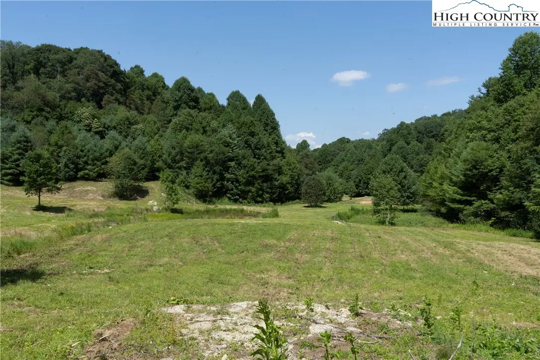 Image number 7 for the current listing