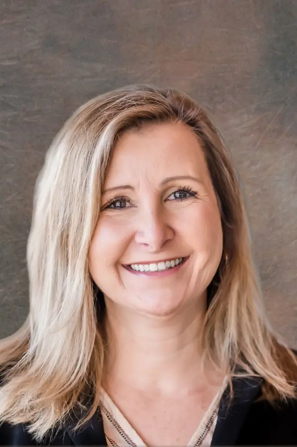 ashe real estate agent