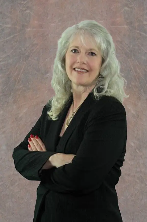 ashe real estate agent